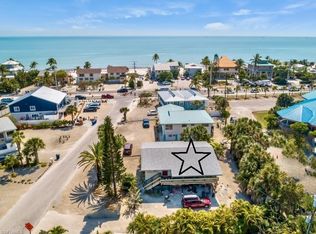 105 Andre Mar Dr, Fort Myers Beach, FL 33931
