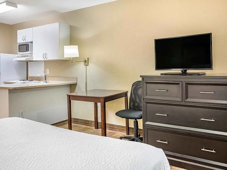 Studio Suite - 1 King Bed