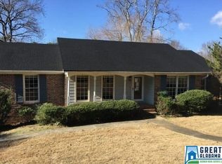 1220 Stonecrest Dr, Birmingham, AL 35235