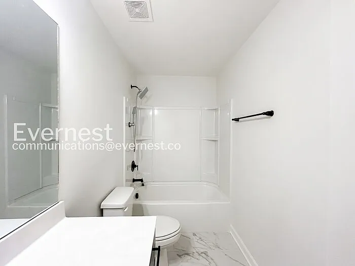 1741 Fenway Loop — Photo 14