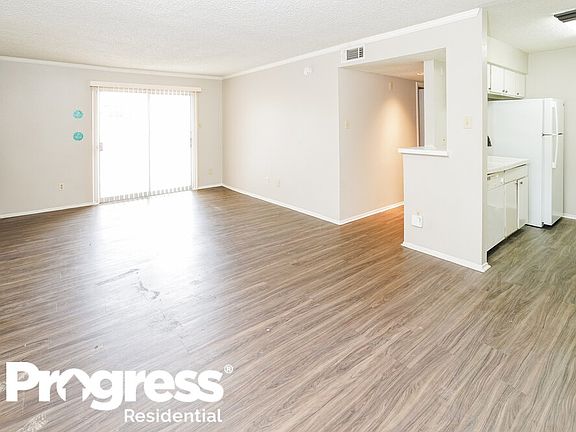 5th image of 12014 Mighty Oak Dr APT 12014A
