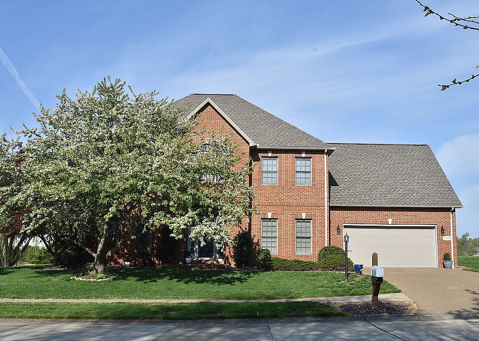 1st image of 10700 Eagle Crossing Dr