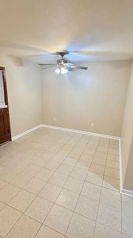 2 bed, 2.0 bath, 1115 sqft, $1,600 — Photo 4