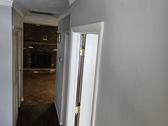 4th image of 1503 Cecil Ave
