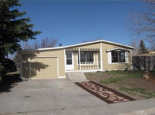 2400 Steve Ave, Cheyenne, WY 82007