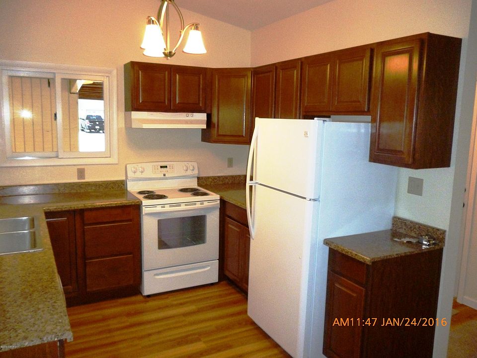 2nd image of 1601 E 41st Ct #B