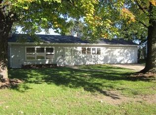 42 New Moon Ter S, Springfield, MI 49037