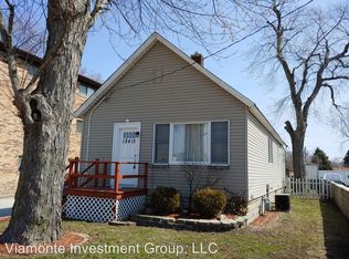 18415 Wentworth Ave, Lansing, IL