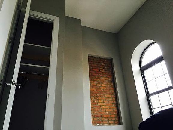 5th image of 77 Stuyvesant Ave APT 2R