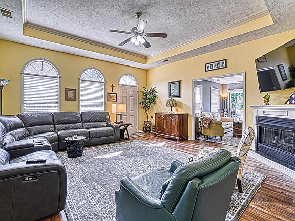 5th image of 8266 Wyntree Villas Dr