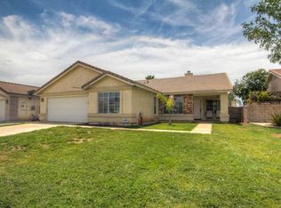 35903 Glissant Dr, Winchester, CA 92596