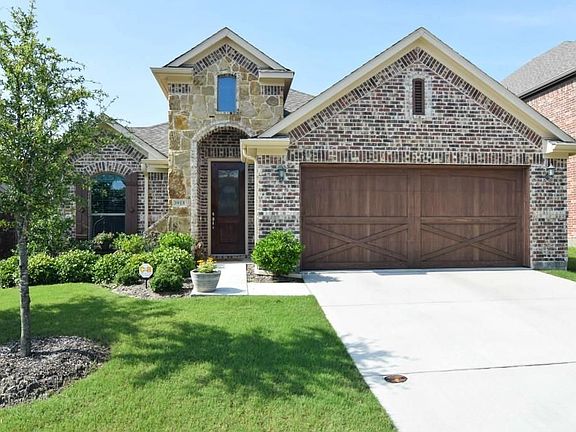 2nd image of 3913 Brook Wood Dr
