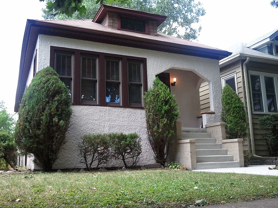 1st image of 3420 N Lowell Ave