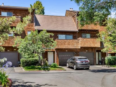 31 Liberty Lane, Petaluma, CA, 94952