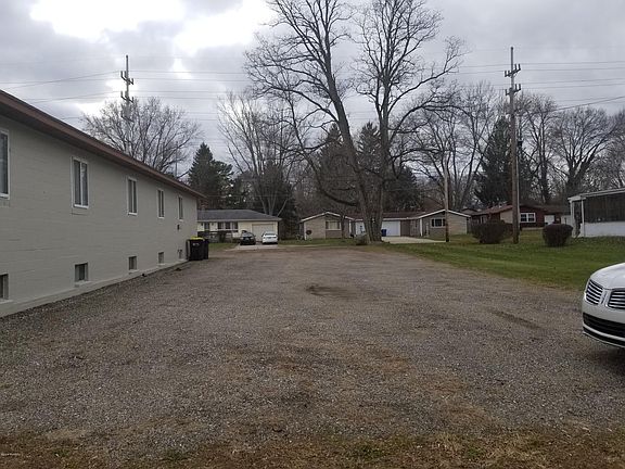 3rd image of 424 S Mechanic St