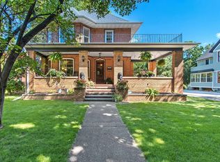 915 S Quincy St, Green Bay, WI 54301
