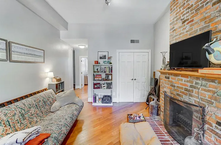 1 bed, 776 sqft, $1,400 — Photo 2
