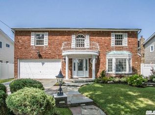 3340 Hewlett Ave, Merrick, NY 11566