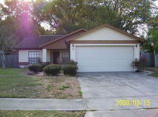 17806 Fallowfield Dr, Lutz, FL 33549