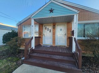 1410 41st St NW, Canton, OH 44709