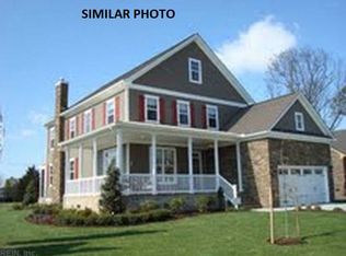 1107 Pummis Ln, Chesapeake, VA 23320