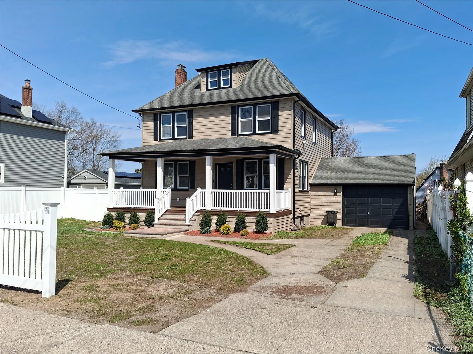 84 Holland Avenue photo 1