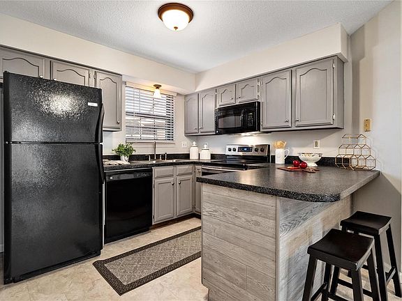5th image of 12940 Bryce Canyon Dr APT A