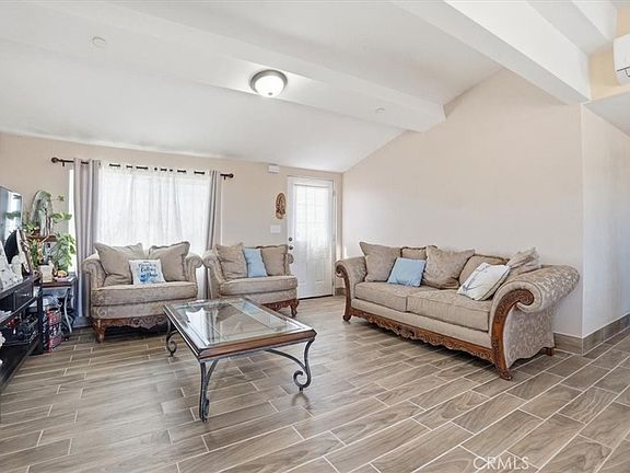 3rd image of 12601 Nandina Rd