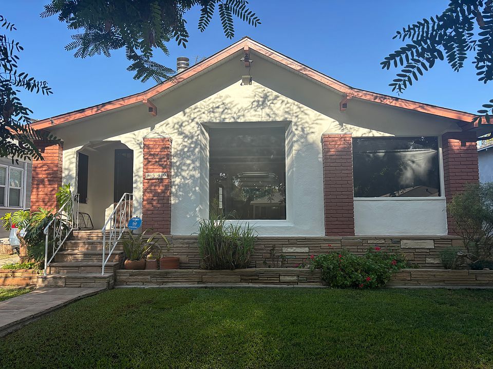 1st image of 3549 Schaefer St