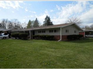 1802 Rockcreek Ln, Flint, MI 48507