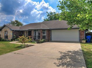 211 Bryant St, Pottsboro, TX 75076
