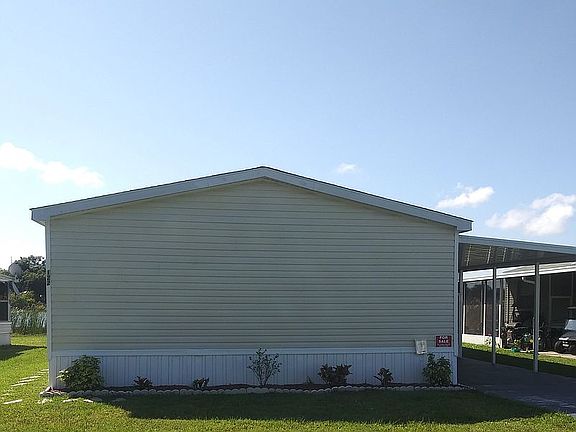 2nd image of 122 Lake Dell Dr