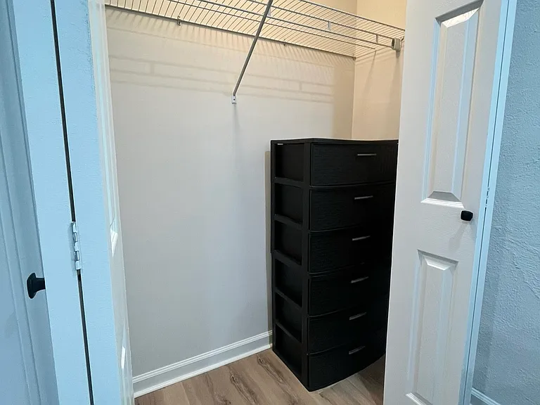 1121 Mecaslin St NW #B — Photo 15