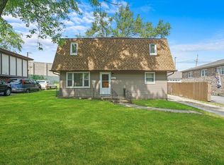 8320 S 82nd Ct, Justice, IL 60458