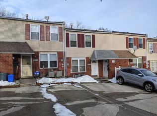 2803 Saxton Rd #A, Philadelphia, PA 19114