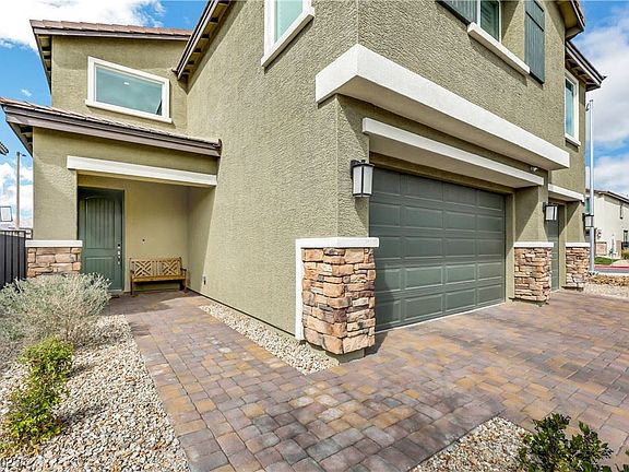 2nd image of 7539 Ardenno St