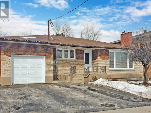 308 Elgin St W, Oshawa, ON L1J 2P3
