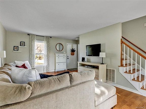 5th image of 1348 Berrymeade Ave