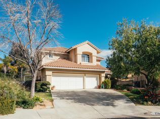 27916 Ron Ridge Dr, Santa Clarita, CA 91350