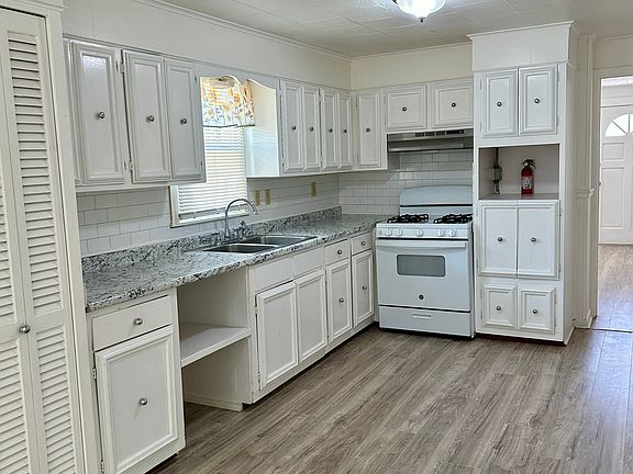 4th image of 648 Avenue H