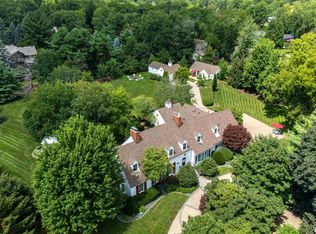 4026 Jersey Ridge Rd, Davenport, IA 52807