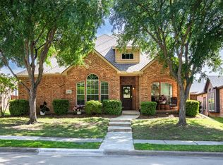 2345 Falcon Point Dr, Frisco, TX 75033