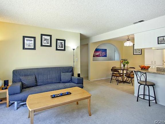5th image of 21402 Berendo Ave