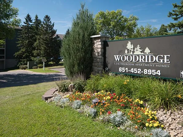 Woodridge, 3255 Coachman Rd #106, Saint Paul, MN 55121