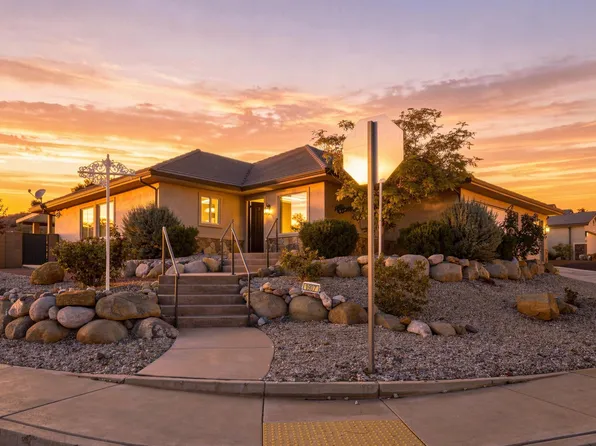 1907 N Creek Side Ct, Washington, UT 84780