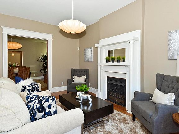 4th image of 2044 Geyer Ave