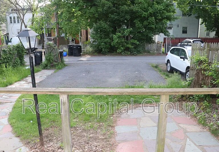 130 5th Ave #3 — Photo 12