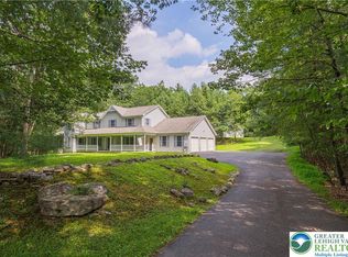 3811 Foxborough Ct E, Stroudsburg, PA 18360