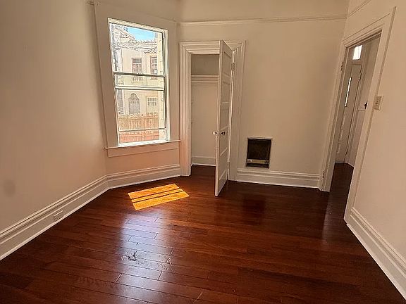 5th image of 176 Valparaiso St #178