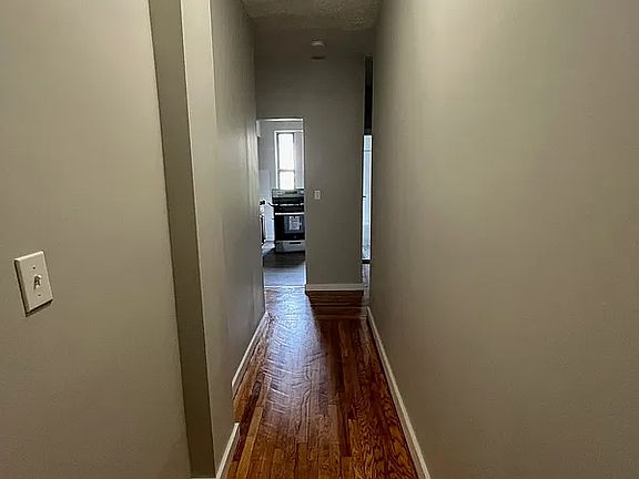 3rd image of 21 E 21st St #C2
